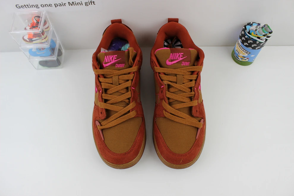 StreetReady Nike WMNS Dunk Low Disrupt 2 Desert Bronze 1735