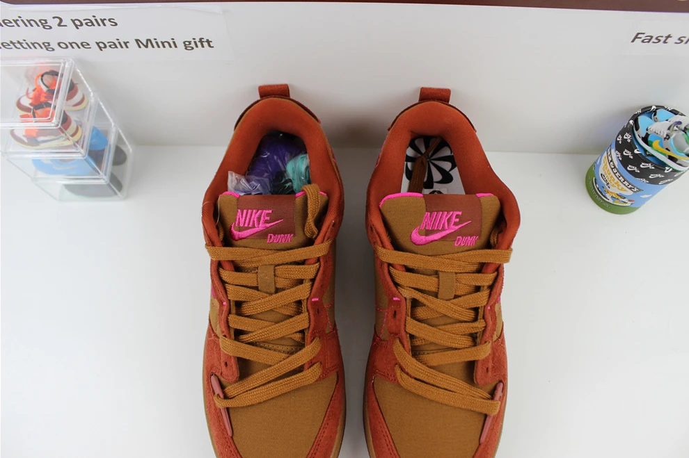 StreetReady Nike WMNS Dunk Low Disrupt 2 Desert Bronze 1735