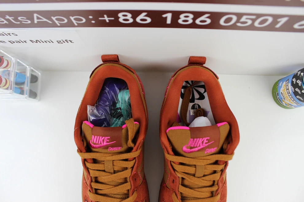 StreetReady Nike WMNS Dunk Low Disrupt 2 Desert Bronze 1735