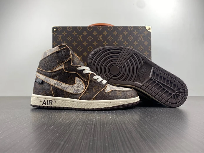 StreetReady OFF-WHITE x Air Jordan 1 LV 1519