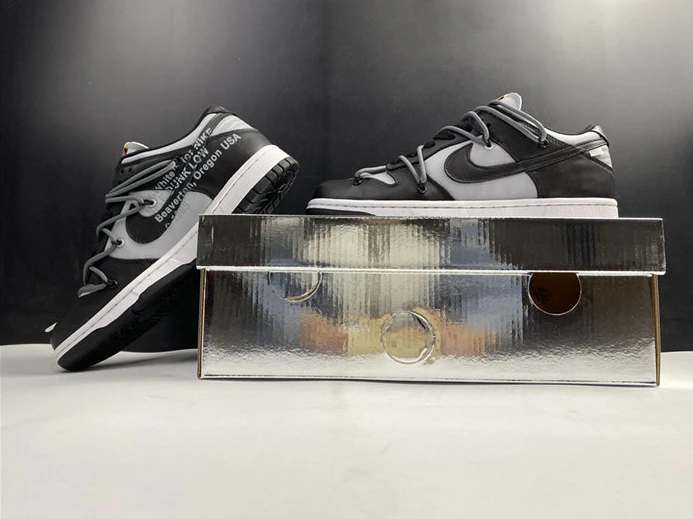 StreetReady Off-White x Nike Dunk Low CT0856 007 2156