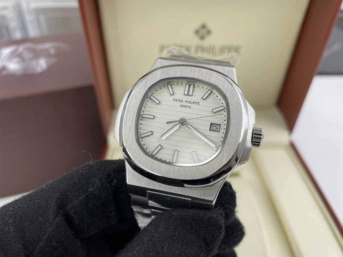 StreetReady PATEK Philippe Geneve Whte Silver watch (40x8.3mm) 320