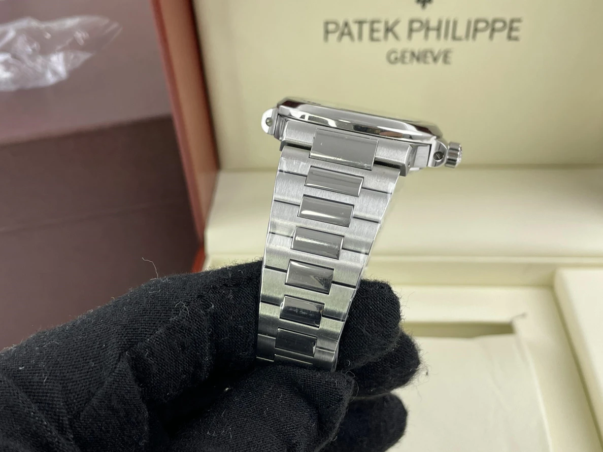 StreetReady PATEK Philippe Geneve Whte Silver watch (40x8.3mm) 320