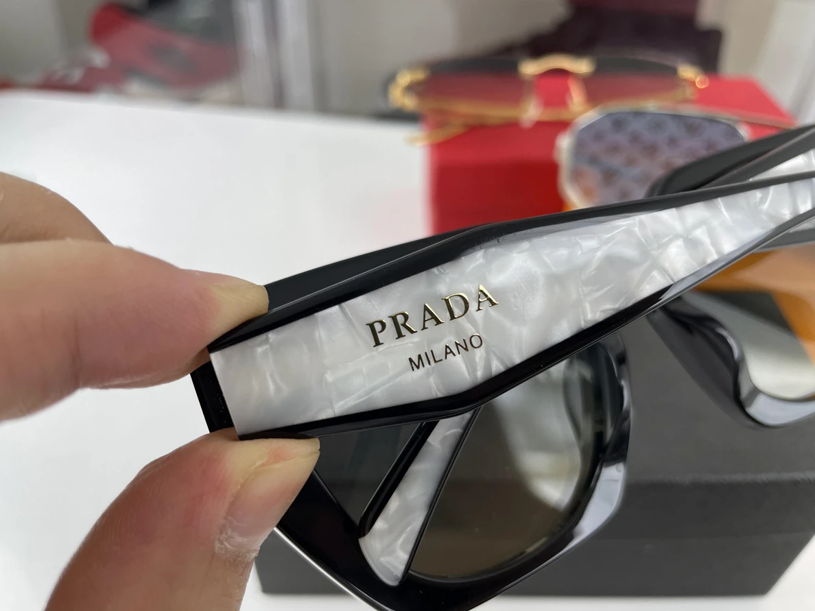 Sunglasses for different brands (price for each pcs) UrbanStyle 361
