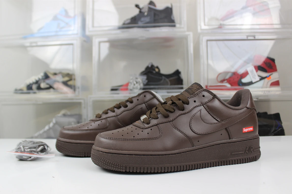 Supreme x Nike Air Force 1 Low “Brown” UrbanStyle 2391