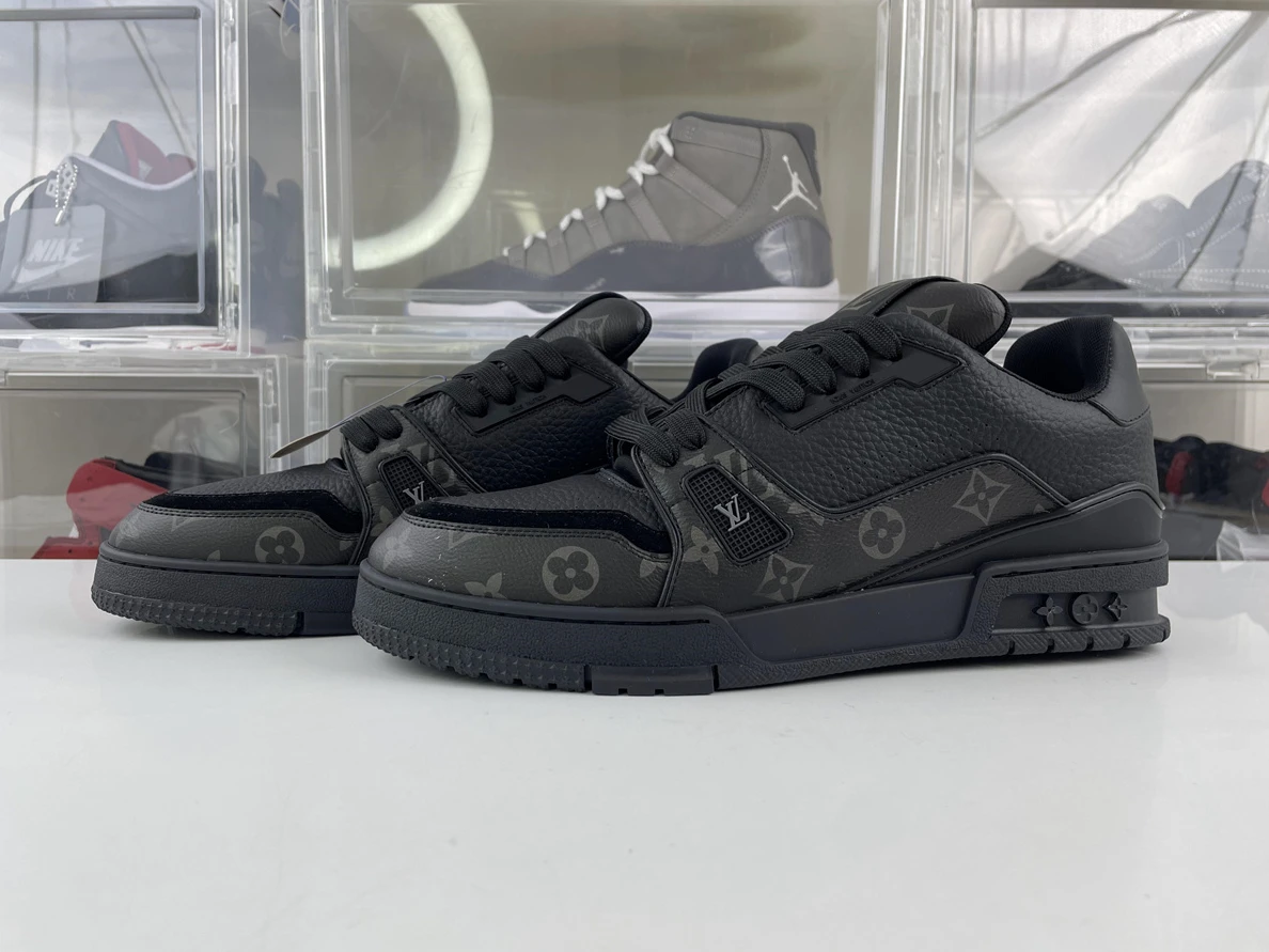 TopPick 5695 Louis Vuitton LV trainer Black 190