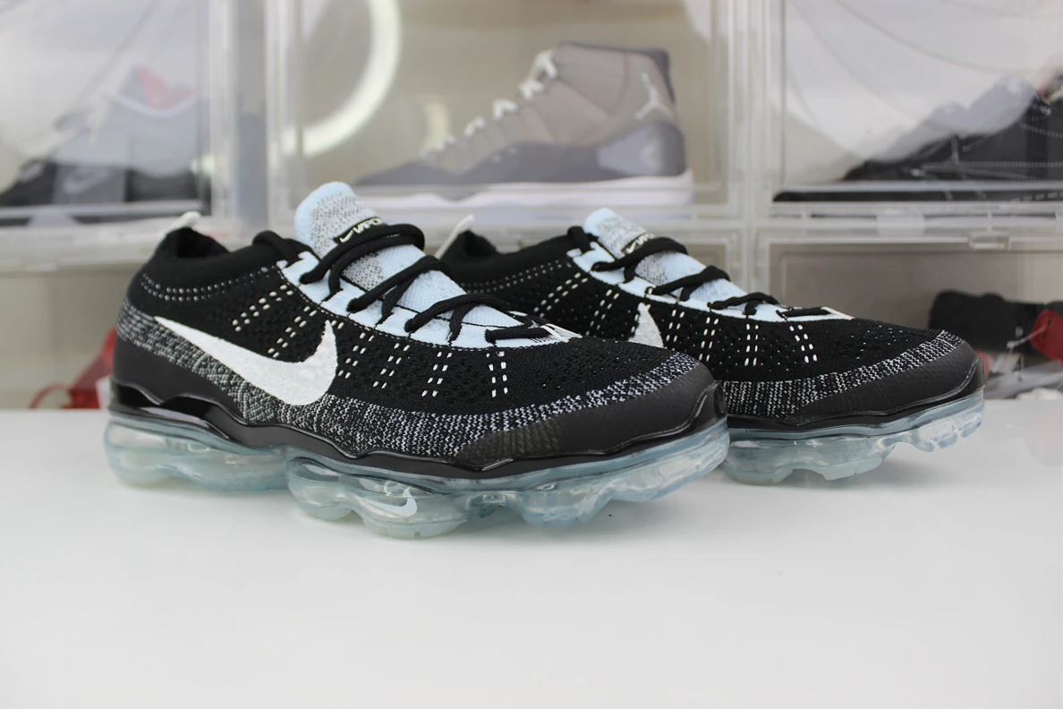 TopPick 6747 Nike Air VaporMax 2023 Flyknit Black White 2742
