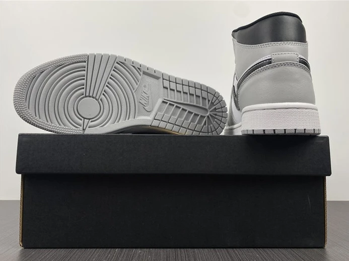 Trendy 111 Jordan1 Mid Light Smoke Grey Anthracite 554724- 480