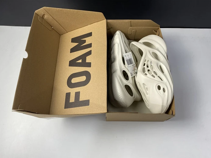 Trendy 1366 ADIDAS YEEZY Foam RNNR Ararat G 2871