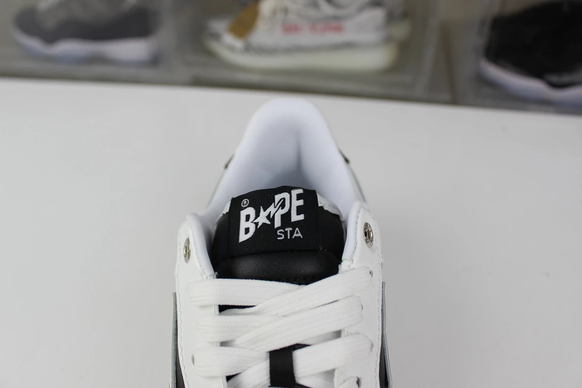 Trendy 4948 BAPE x White Black 3601