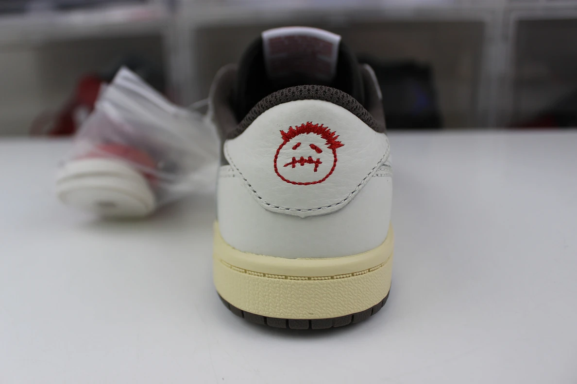 Trendy 632 Kids shoes Travis Scott x Air Jordan 1 OG Low PS 'Reverse Mocha' 574