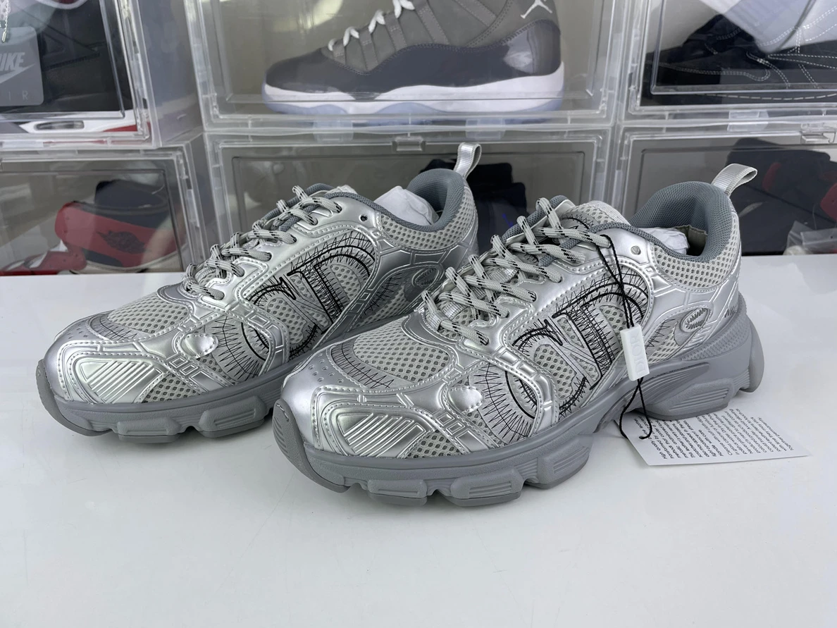 Trendy DIOR Chrono Mesh Silver Grey Sneakers 1531