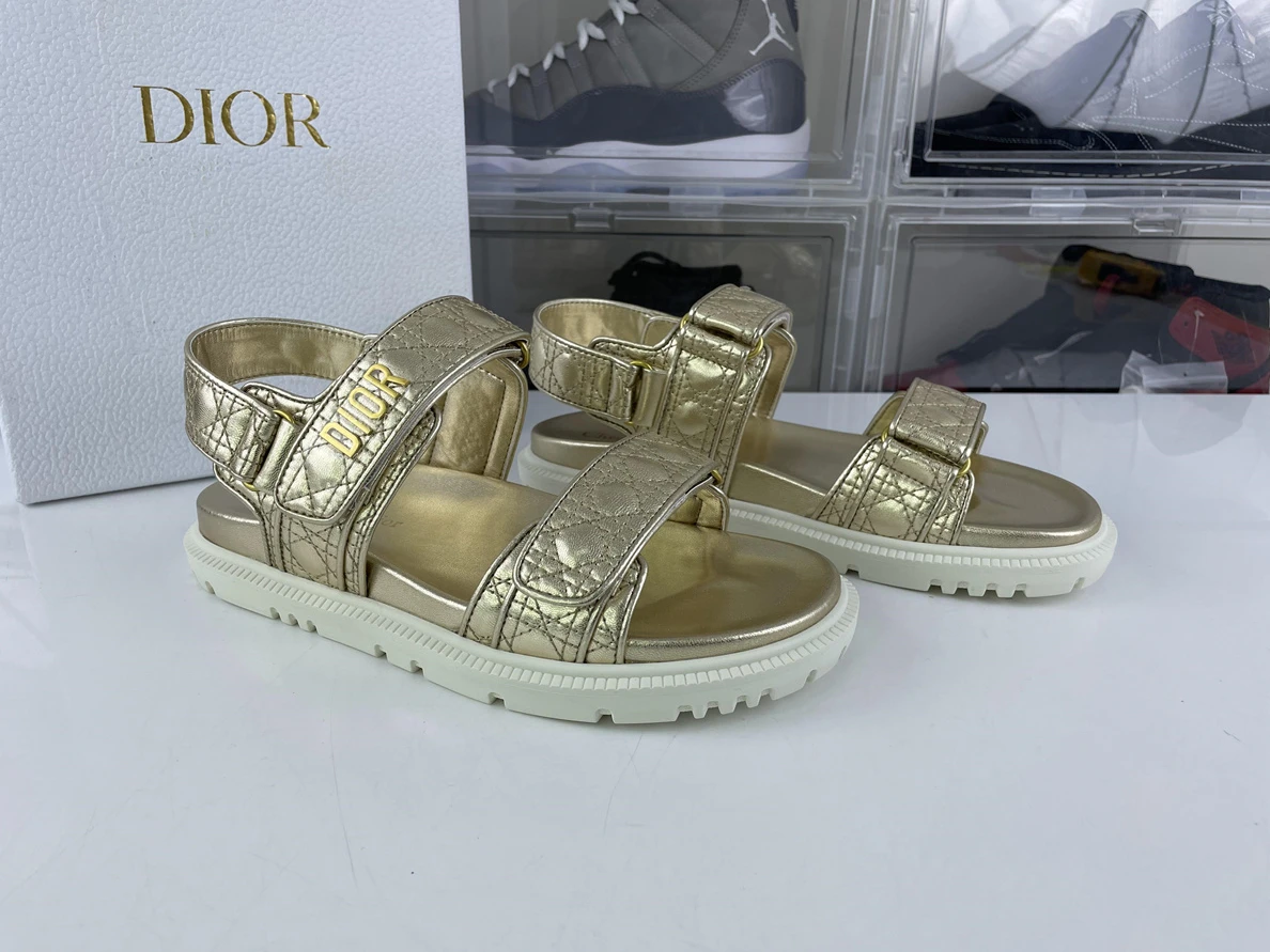 Trendy DIOR Golden Ladies Sandals (EU35-42) 1529
