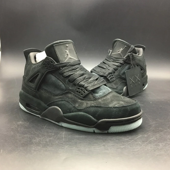 Trendy Jordan 4 Retro Kaws Black 930155-001 922