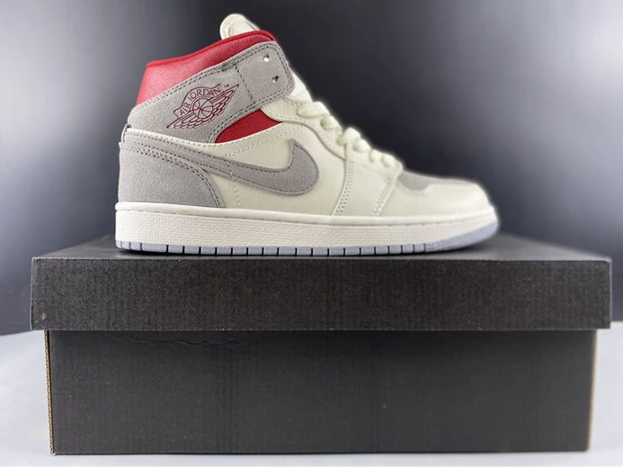 Trendy Jordan1 Mid Sneakersnstuff 20th Anniversary CT3443-100 520