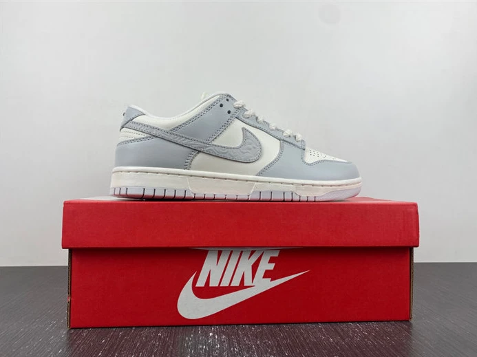 Trendy Nike Dunk Low Needlework Sail Aura FJ4553-133 1749