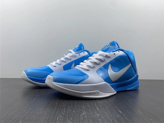 Trendy Nike Kobe 407710-102 2288