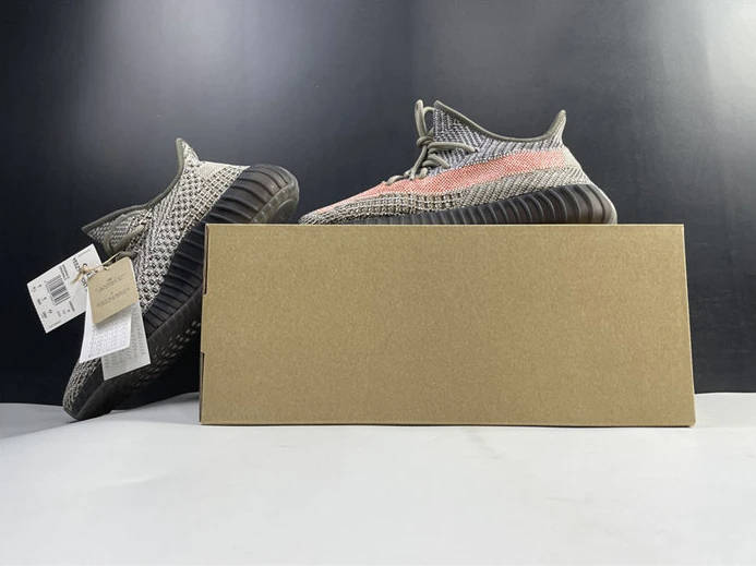 UrbanStyle 3355 adidas Yeezy Boost 350 V2 Ash Stone GW 2897