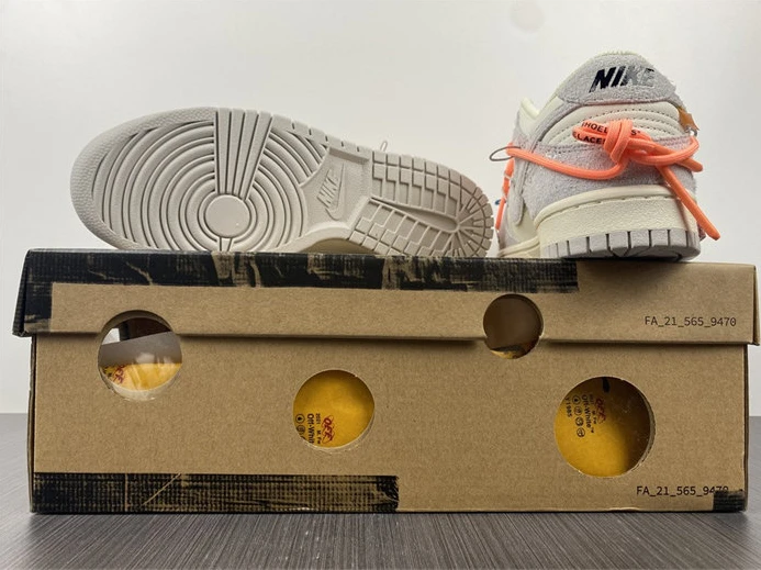 UrbanStyle 4590 Nike Dunk Low Off-White Lot 19 DJ0950- 1938