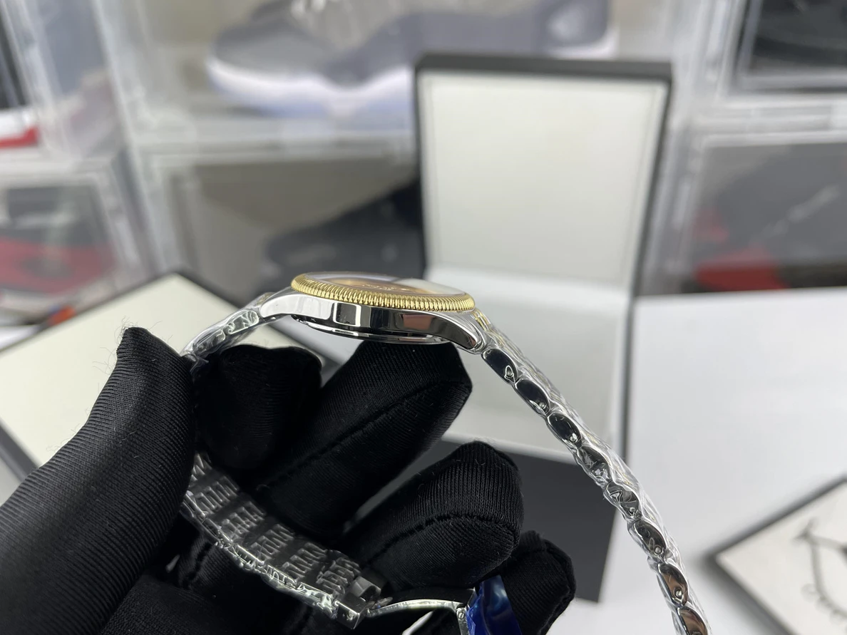 UrbanStyle 4921 GUCCI ladies Watch Gold Pink Bee 324