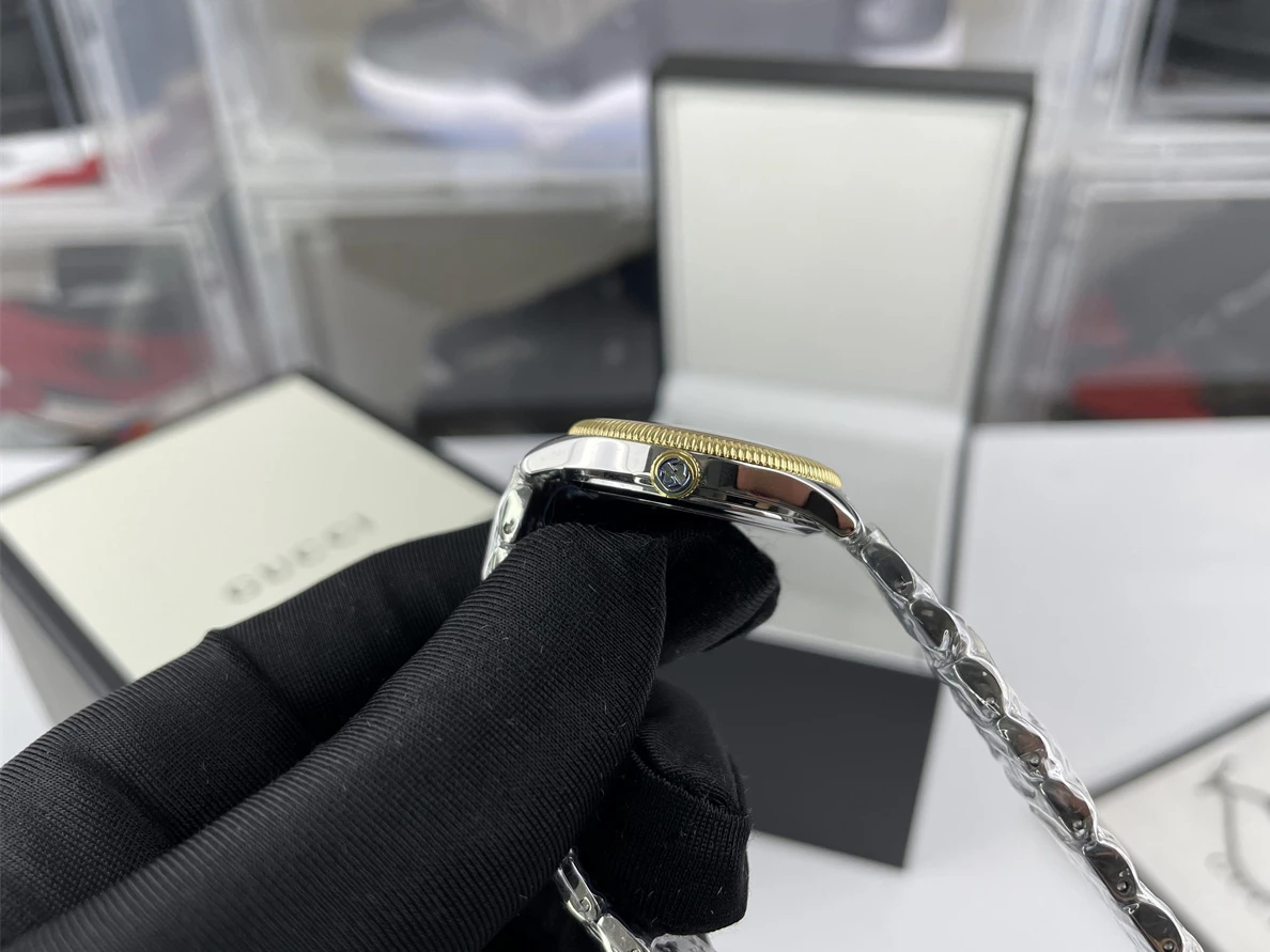 UrbanStyle 4921 GUCCI ladies Watch Gold Pink Bee 324