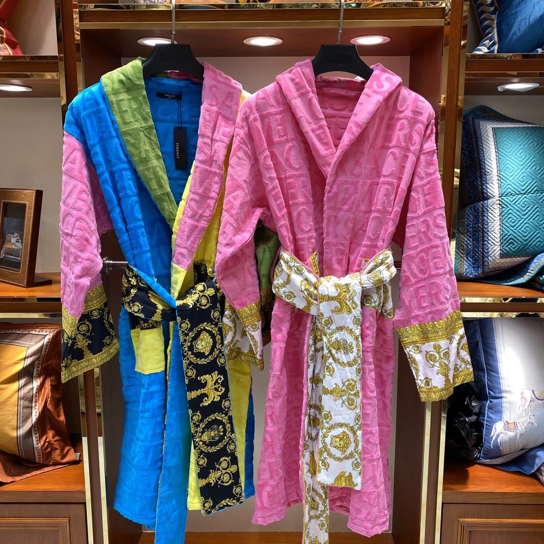 UrbanStyle 5188 Versace Baroque BathRobe (price for one color) 42