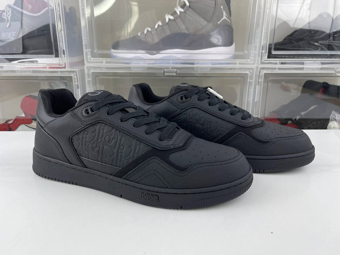 UrbanStyle 608 D shoes Black B 1543