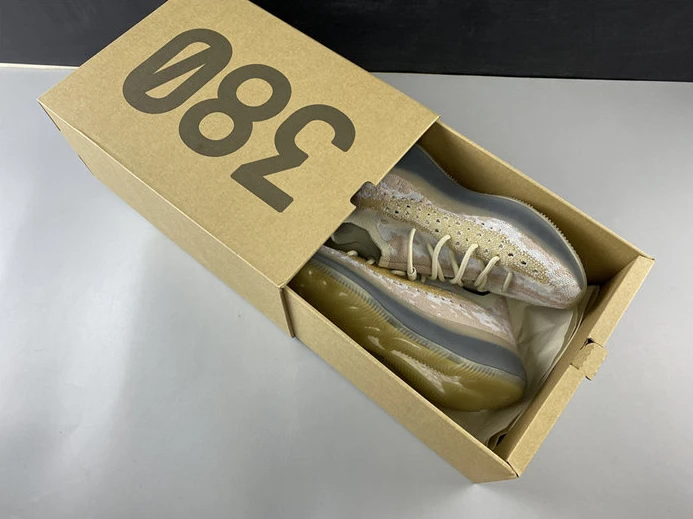 UrbanStyle 7628 adidas Yeezy Boost 380 Pepper FZ 2962