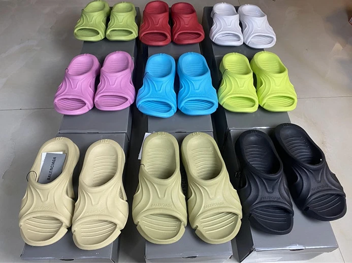 UrbanStyle BLCG SLIPPERS 3059