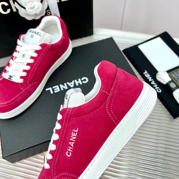 UrbanStyle CHANEL 2 1308