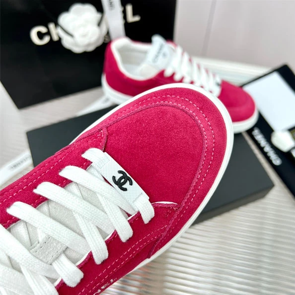 UrbanStyle CHANEL 2 1308