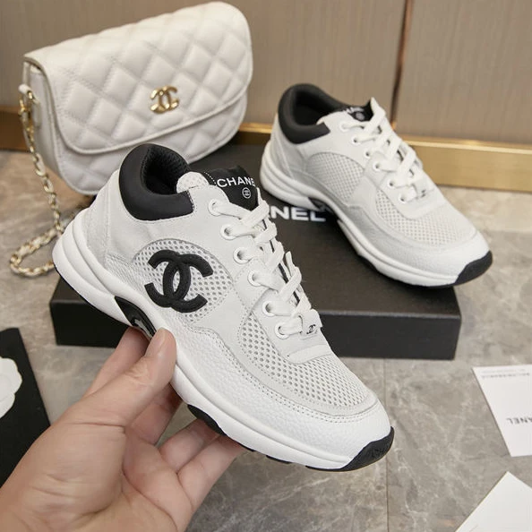 UrbanStyle Chanel Sneakers 1242