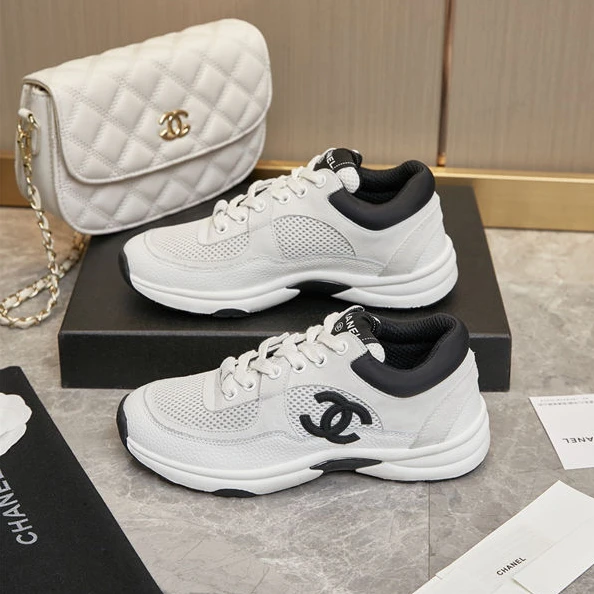 UrbanStyle Chanel Sneakers 1242