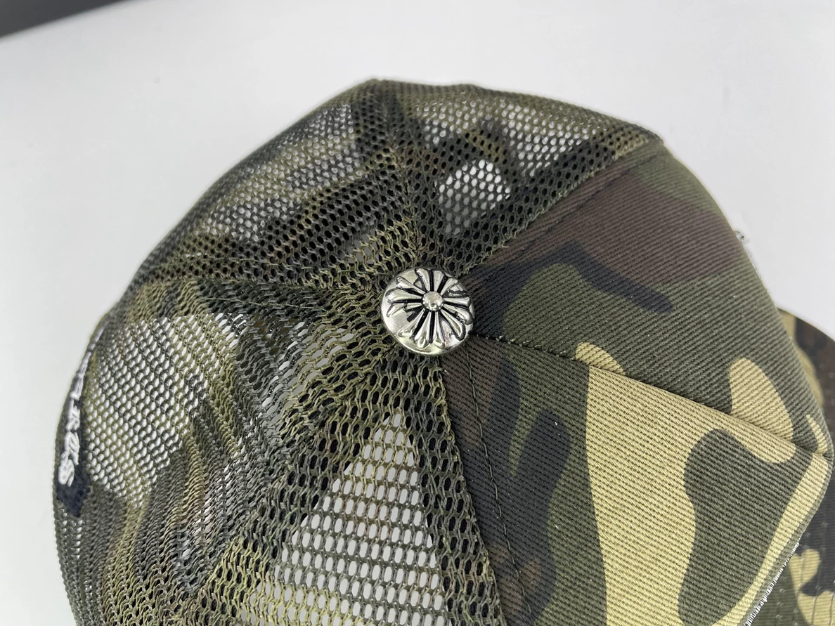 UrbanStyle Chromes Hearts Army Green Peaked Hat 35