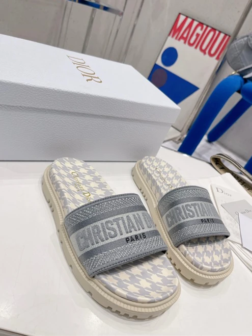 UrbanStyle Dio Slipper 3298