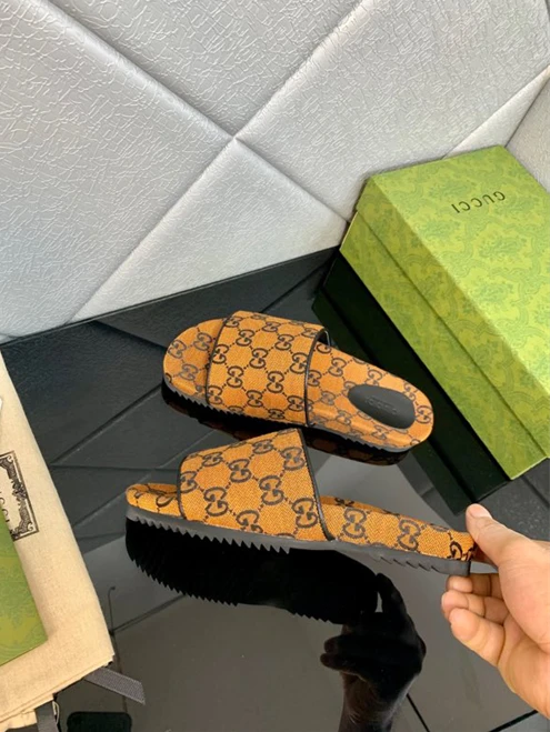 UrbanStyle Gucci Slipper 3234