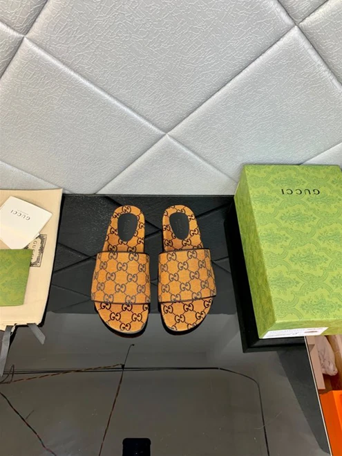 UrbanStyle Gucci Slipper 3234