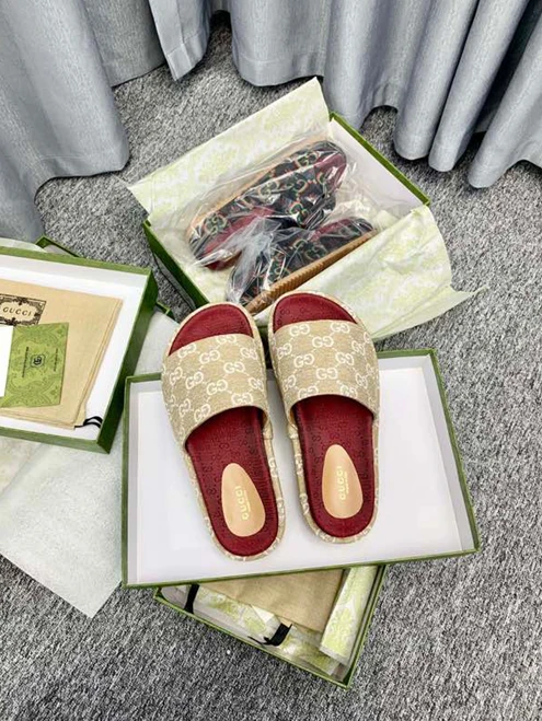 UrbanStyle Gucci Slipper 3240