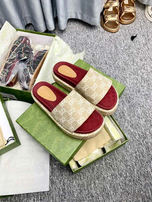 UrbanStyle Gucci Slipper 3240