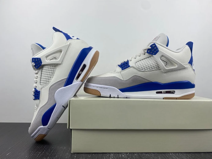 UrbanStyle Jordan 4 Retro SB DR5415-104 827