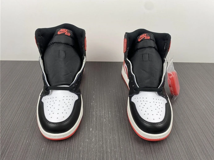 UrbanStyle Jordan1 Retro Track Red 555088-112 474