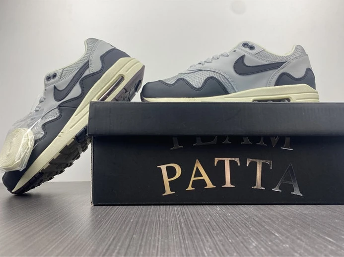 UrbanStyle Nike Air Max 1 DH1348-002 2573