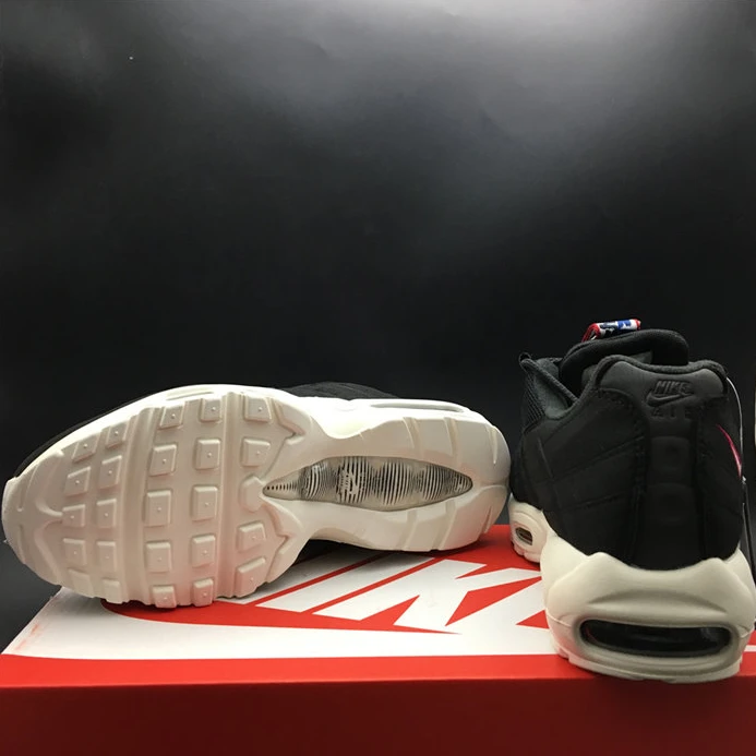 UrbanStyle Nike Air Max 95 Pull Tab Black AJ1844-002 2660