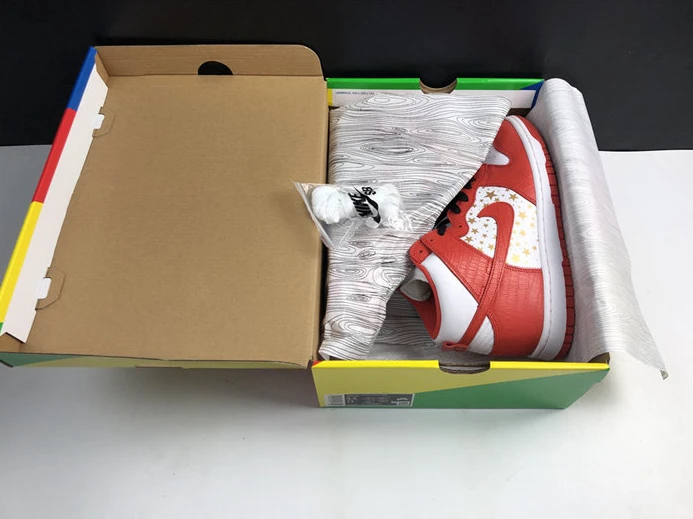 UrbanStyle Nike Dunk High Pro SB Supreme Red Stars 307385-161 2208