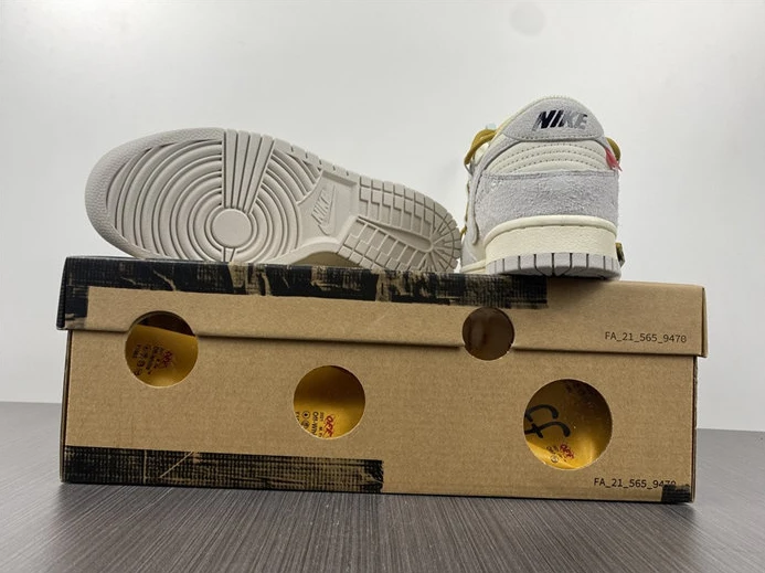 UrbanStyle Nike Dunk Low Off-White Lot 37 DJ0950-105 1955