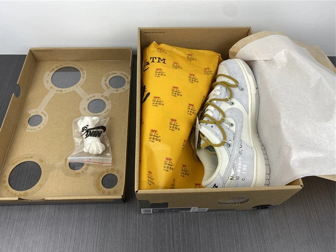 UrbanStyle Nike Dunk Low Off-White Lot 37 DJ0950-105 1955