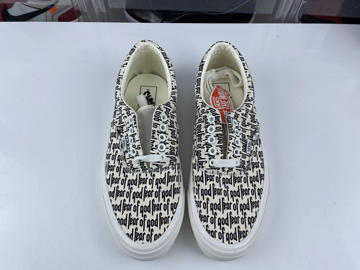Vans Fear of God White with Black words EasyMatch 3561
