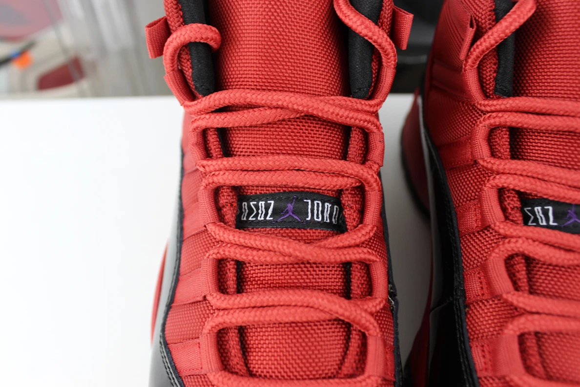 WellDesigned 1645 Air Jordan 11 Retro Red Black 1039