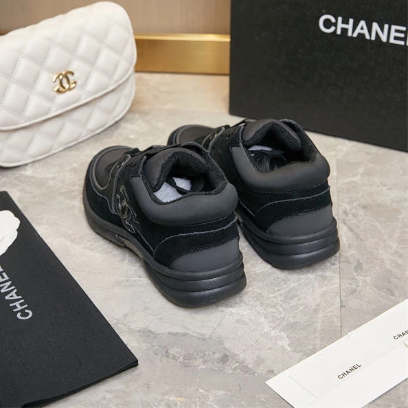 WellDesigned 3341 Chanel Sneakers 1235