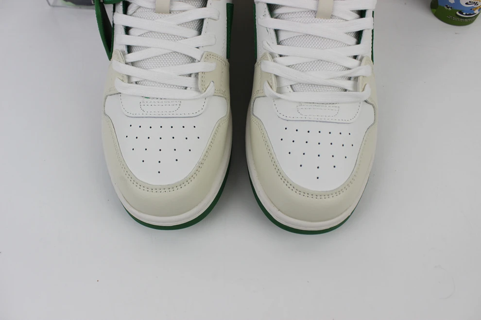 WellDesigned 3934 Off-White Out Of Office White Green 2315
